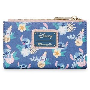 ISO! Loungefly Disney Stitch 💙